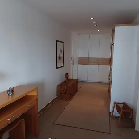 Kaeptn Brass App 8 *